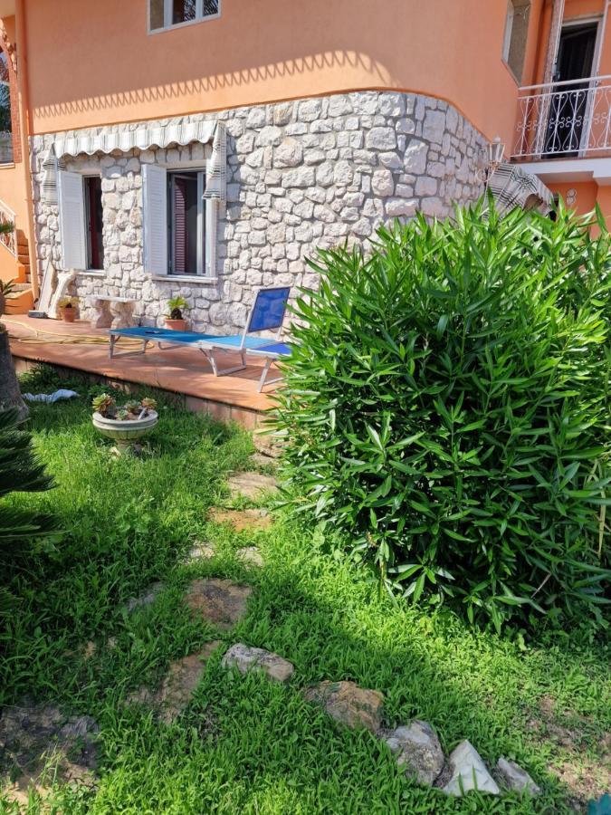 Le 4 Stagioni, Appartamento In Villa Bordighera Esterno foto